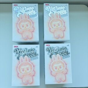 THE MONSTERS Big into Energy Series-Vinyl Plush (Sealed)